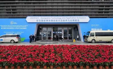 �׌�(li��n)�χ����Ŵ��չ�[�_Ļ���¿Ƽ��(q��)���½�(j��ng)��