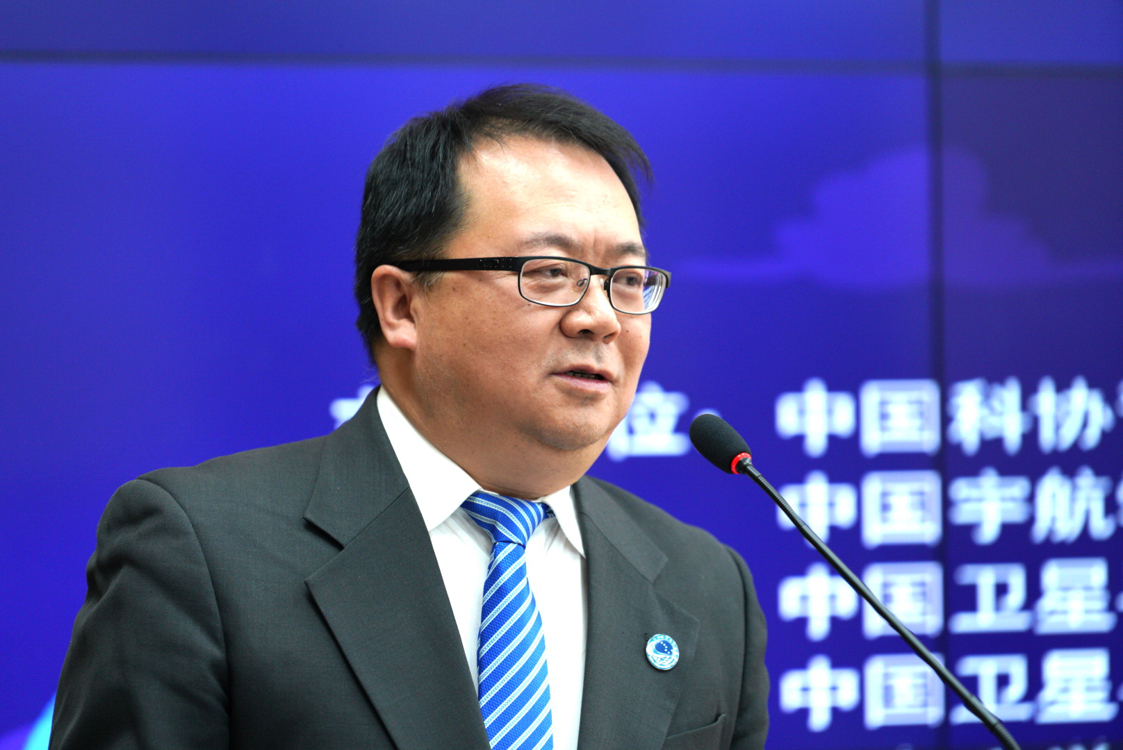 �������I(l��ng)����(m��ng)�롱ȫ��(gu��)�����꺽�쌍(sh��)�`���(d��ng)����(d��ng)�xʽ�e��