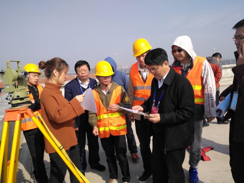 �y(c��)�L���I(y��)